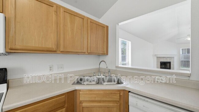 Building Photo - 137 Jerry Lees Trail