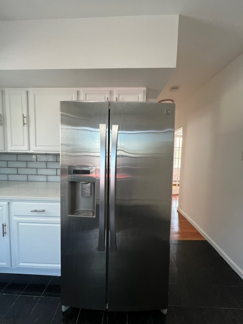 stainless steel - 113 Oakwood Ave