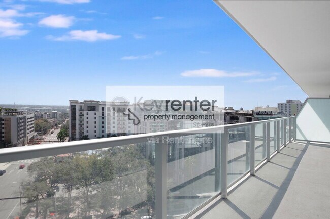 Building Photo - 400 Central Ave