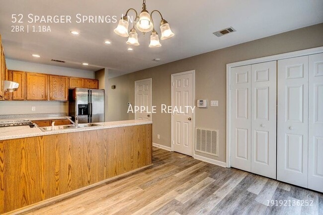 Building Photo - 52 Sparger Springs Ln