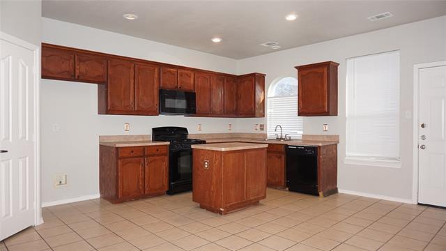 Building Photo - 5613 Penwell Dr