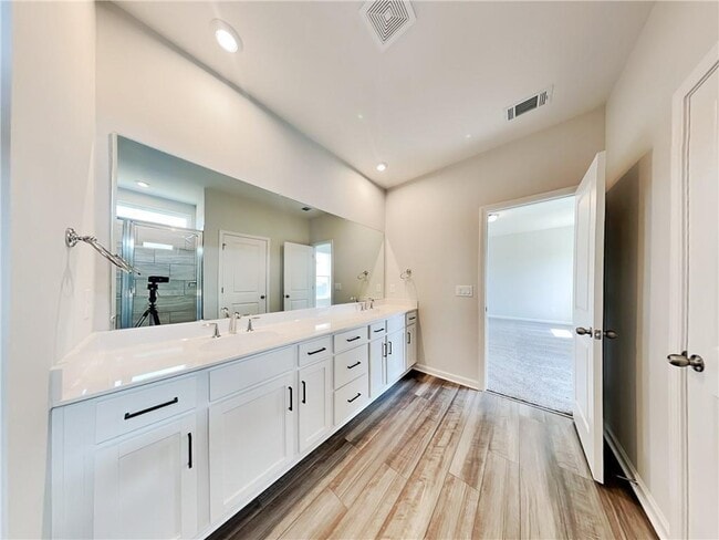 Building Photo - 553 Aberdeen Mdw Ln