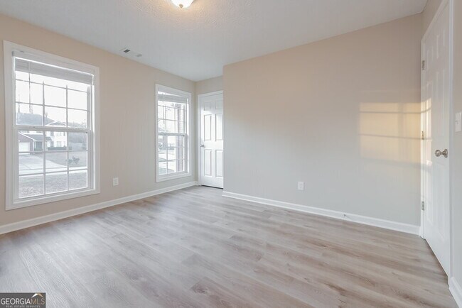 Building Photo - 9176 Jimmy Lee Cir