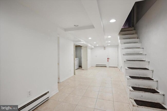 Building Photo - 2735 N 46th St