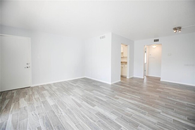 Building Photo - 8630 Blind Pass Rd