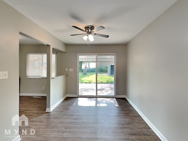 Building Photo - 3474 Farley Dr