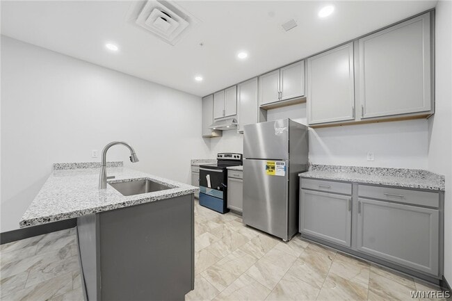 Building Photo - 40 North St