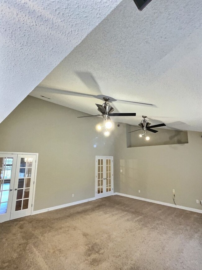 Building Photo - 4-BD, 3-BA Brick Home North of I10 in Biloxi's Shadow Creek Subdivision