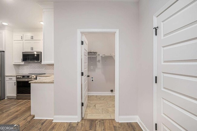 Building Photo - 138 Crestpoint Rd