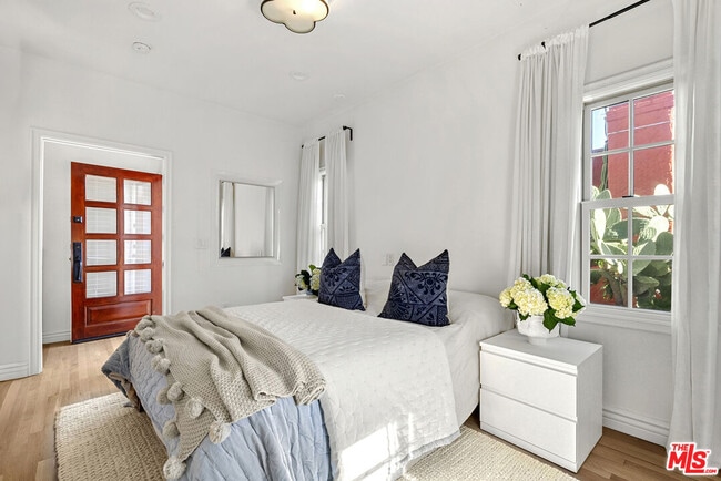 Building Photo - 8835 Betty Way