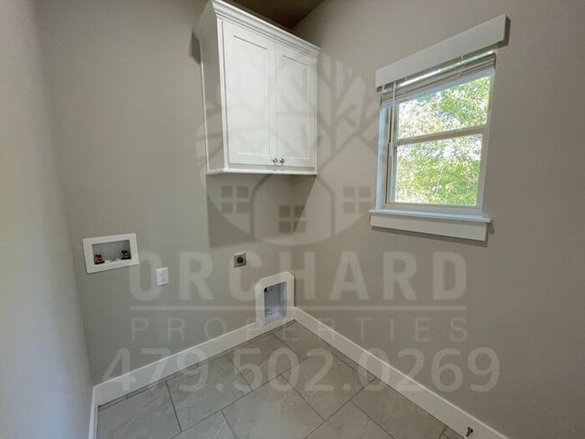 Building Photo - Bella Vista- Single-Family Home- Stunning Moseley Plan