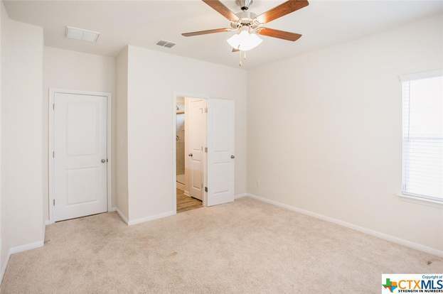 Building Photo - 242 Mossycup Dr