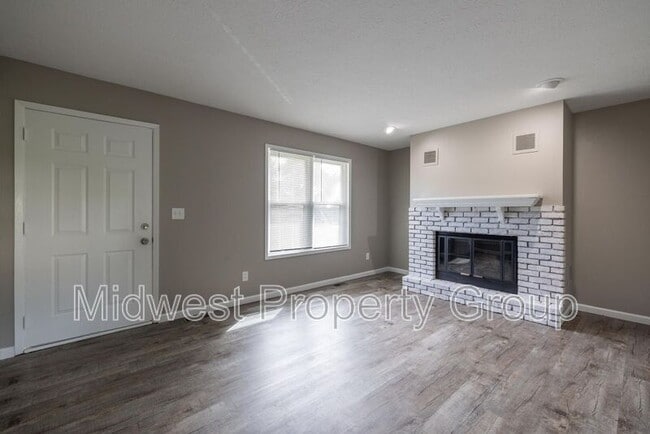 Building Photo - 2461 Spikewood Ct