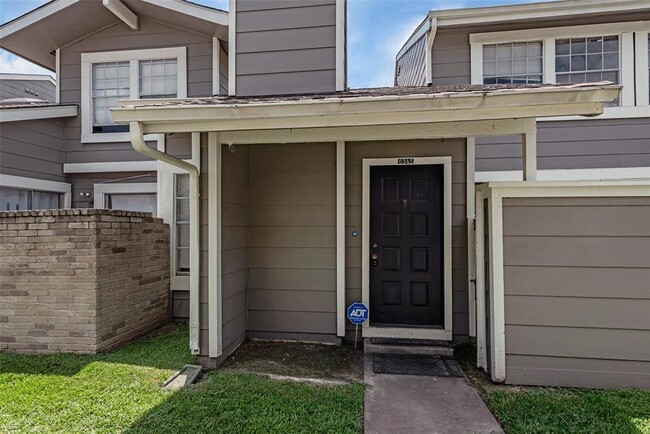 Building Photo - 6345 Cattails Ln