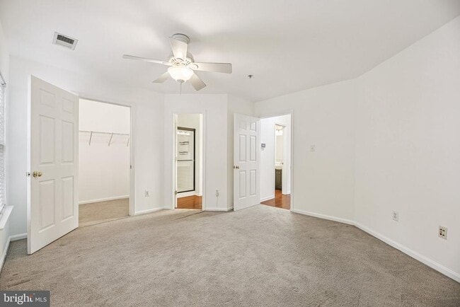 Building Photo - 633 Baystone Ct