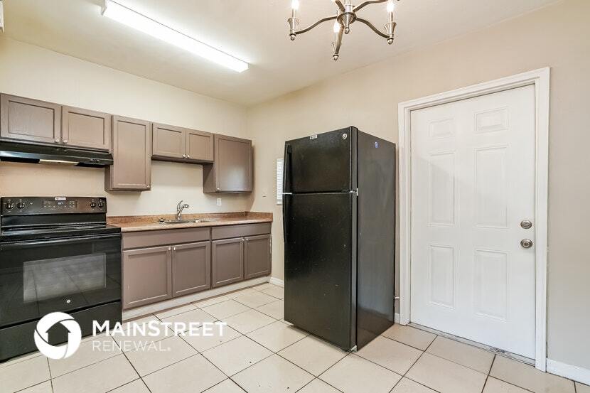 Building Photo - 1507 Gardenia Ave