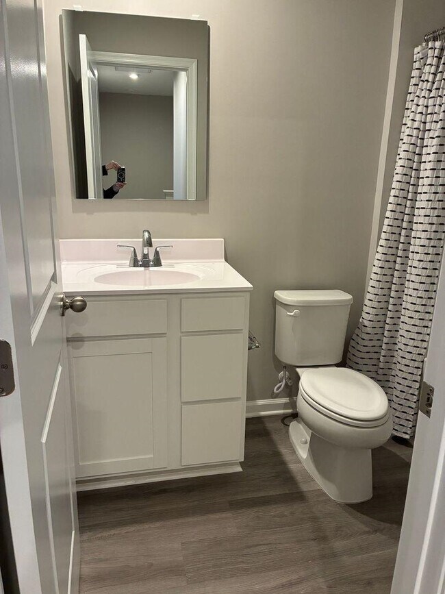 Building Photo - 132 Villa Grande St