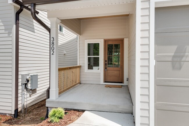 Building Photo - 3802 Syfert Ln