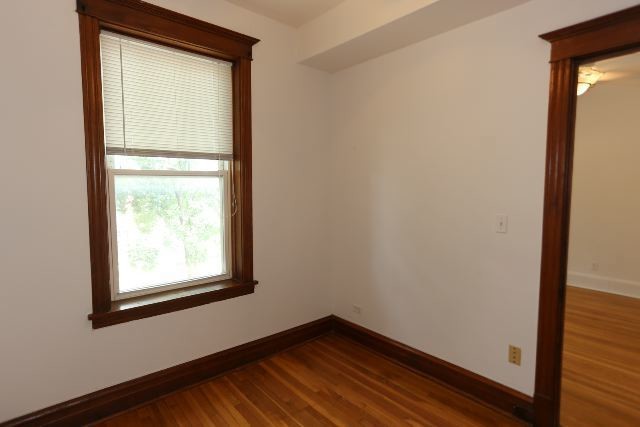 Building Photo - 3446 N Bell Ave
