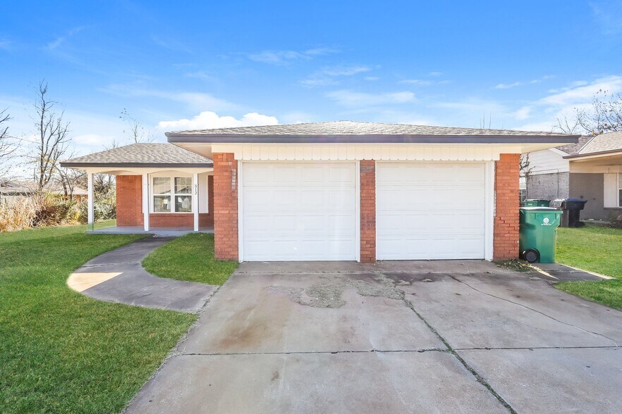 Building Photo - 312 NW 82nd St