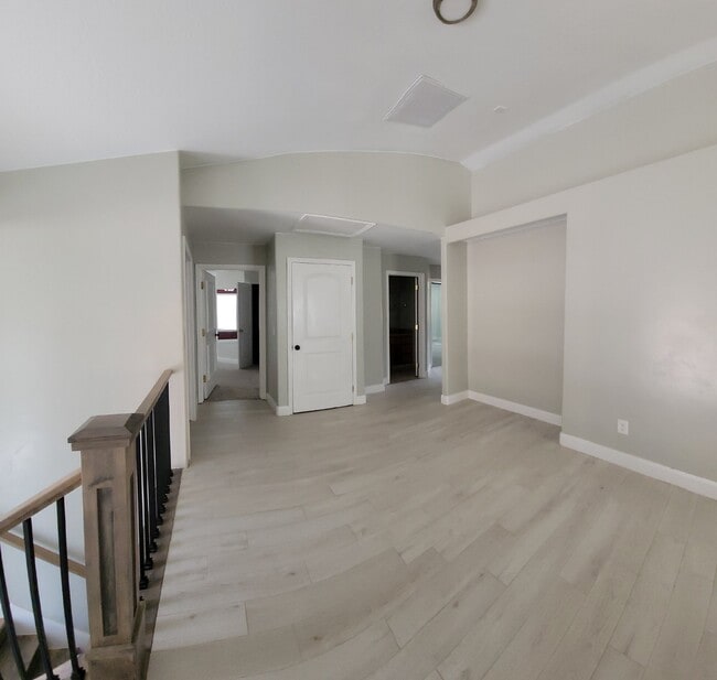 Building Photo - Spacious CUSTOM 4-Bedroom Home with 3 Bathrooms and an office in Hildale, UT - A Must-See Rental ...