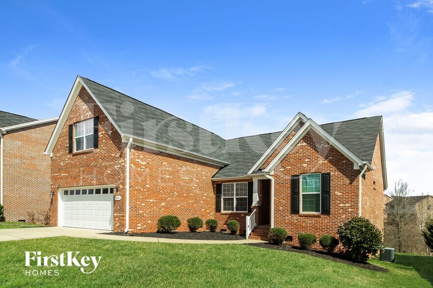 Building Photo - 1643 Ashmead Ln