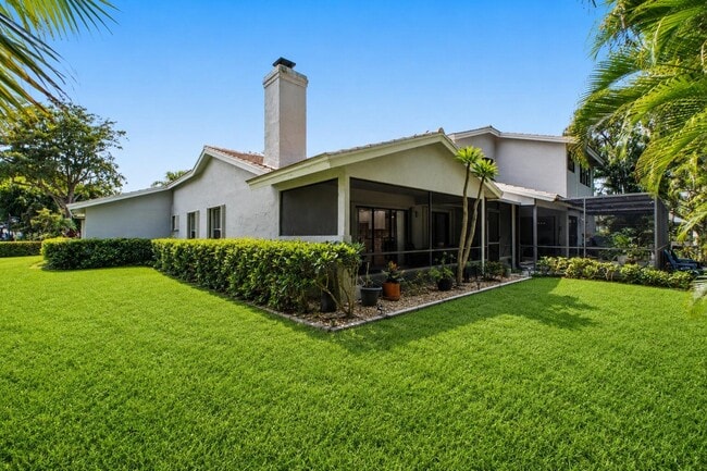 Building Photo - 608 Northshore Dr