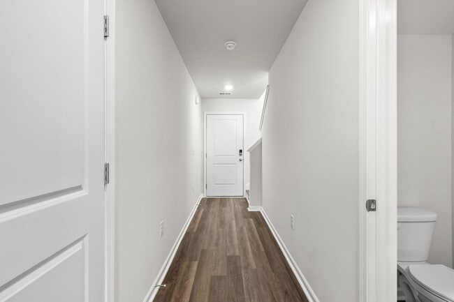 Building Photo - 612 Rd