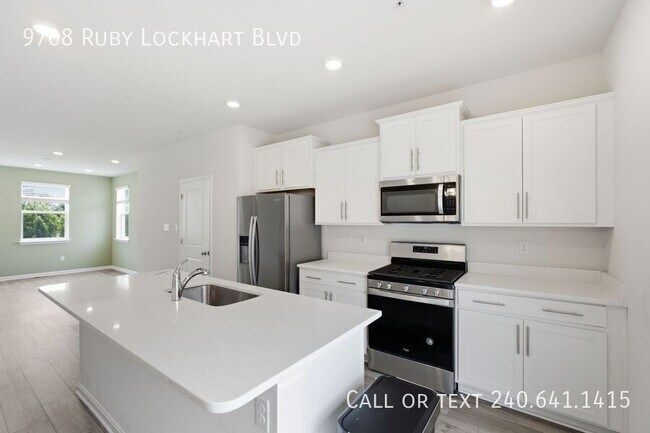 Building Photo - 9708 Ruby Lockhart Blvd