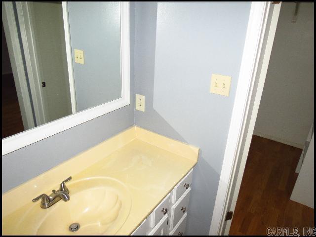 Building Photo - 4 Willow Oak Loop