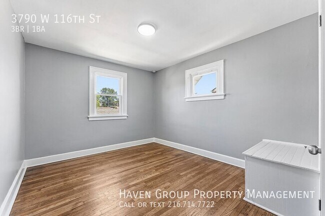 Building Photo - 3790 W 116th St