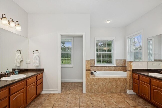 Building Photo - 35520 Timbertop Ln