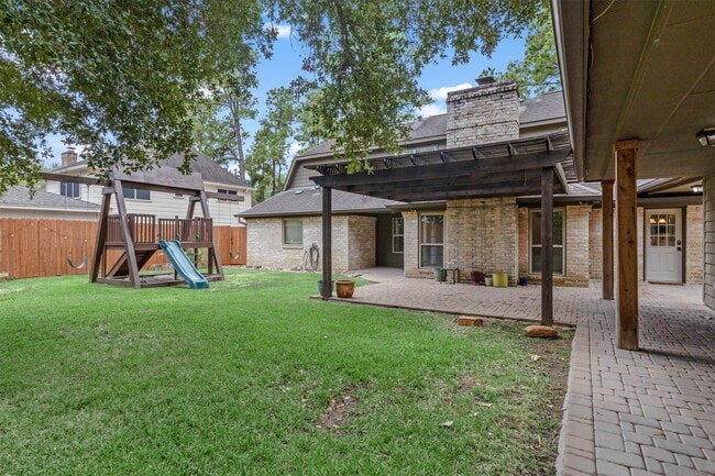 Building Photo - 16210 Chipstead Dr