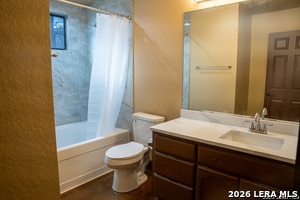 Building Photo - 923 Midnight Dr