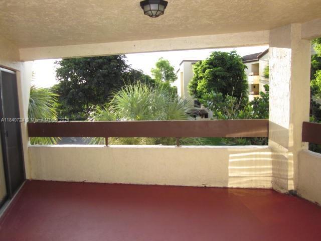Building Photo - 8830 SW 123rd Ct