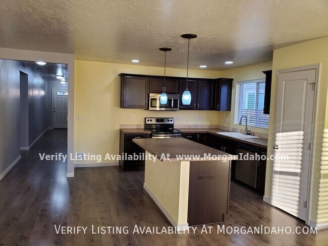 Building Photo - 10627 Pipevine Dr