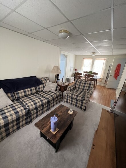 Building Photo - 107 S Harrison Rd