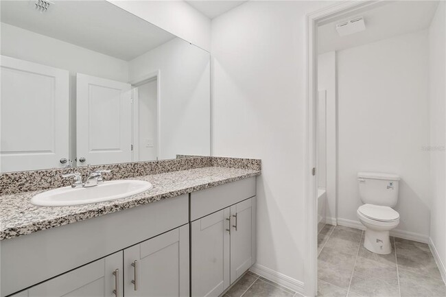 Building Photo - 5682 Nispero Wy