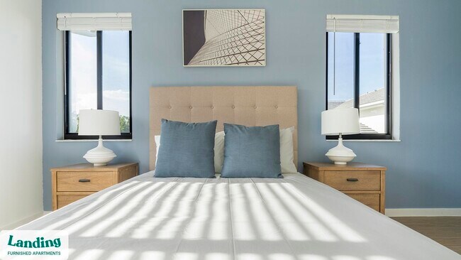 Building Photo - 7301 Lake Bank Lp