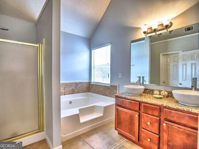 Building Photo - 4871 Shipjack Ln