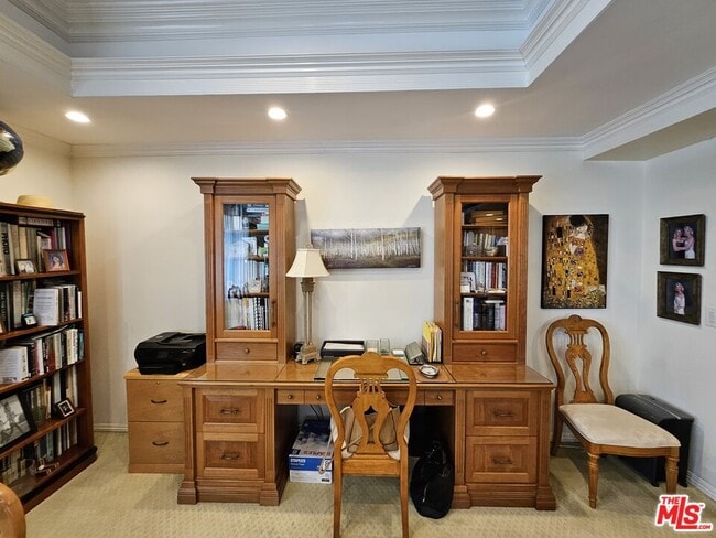 Building Photo - 2160 Century Pk E