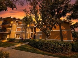 Building Photo - 8977 Wiles Rd