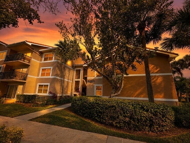 Building Photo - 8977 Wiles Rd