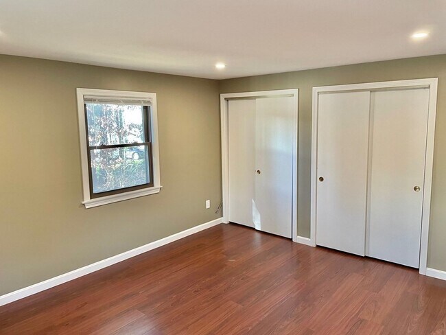 Building Photo - 169 Norton Ave