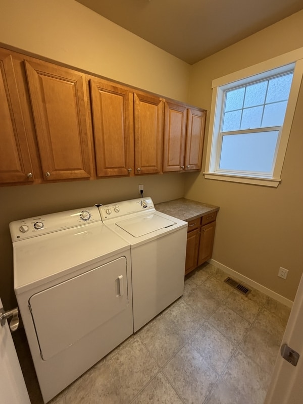 Building Photo - 1546 Bryce Park Loop