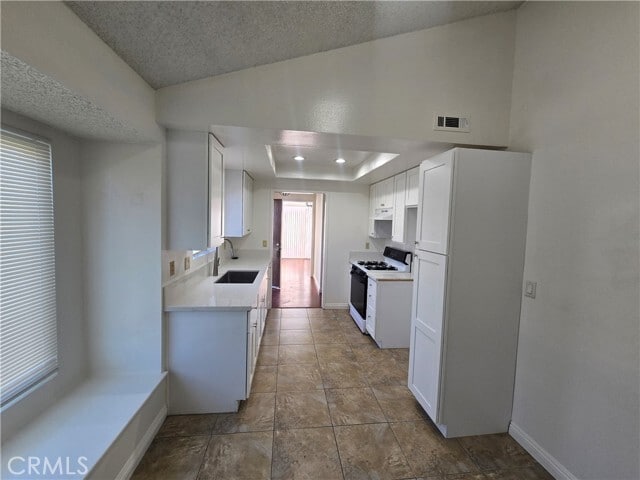 Building Photo - 7942 Moonshadow Cir