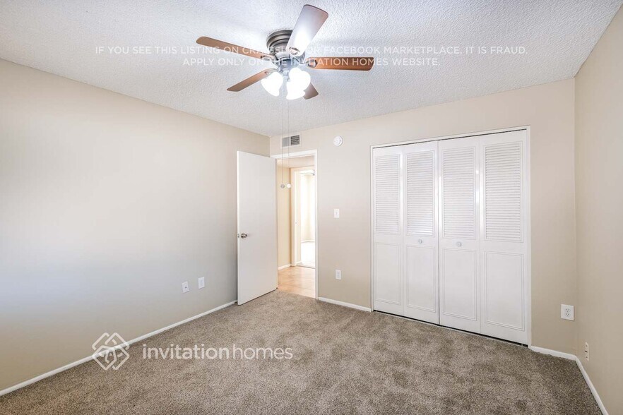 Building Photo - 5337 W Berkeley Rd