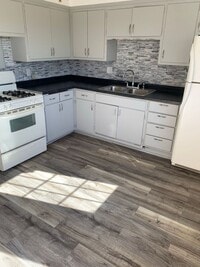 Building Photo - 4048 Marquette Dr