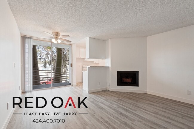Building Photo - 8309 Cedros Ave