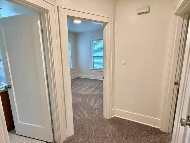 Building Photo - FORD DUPLEX